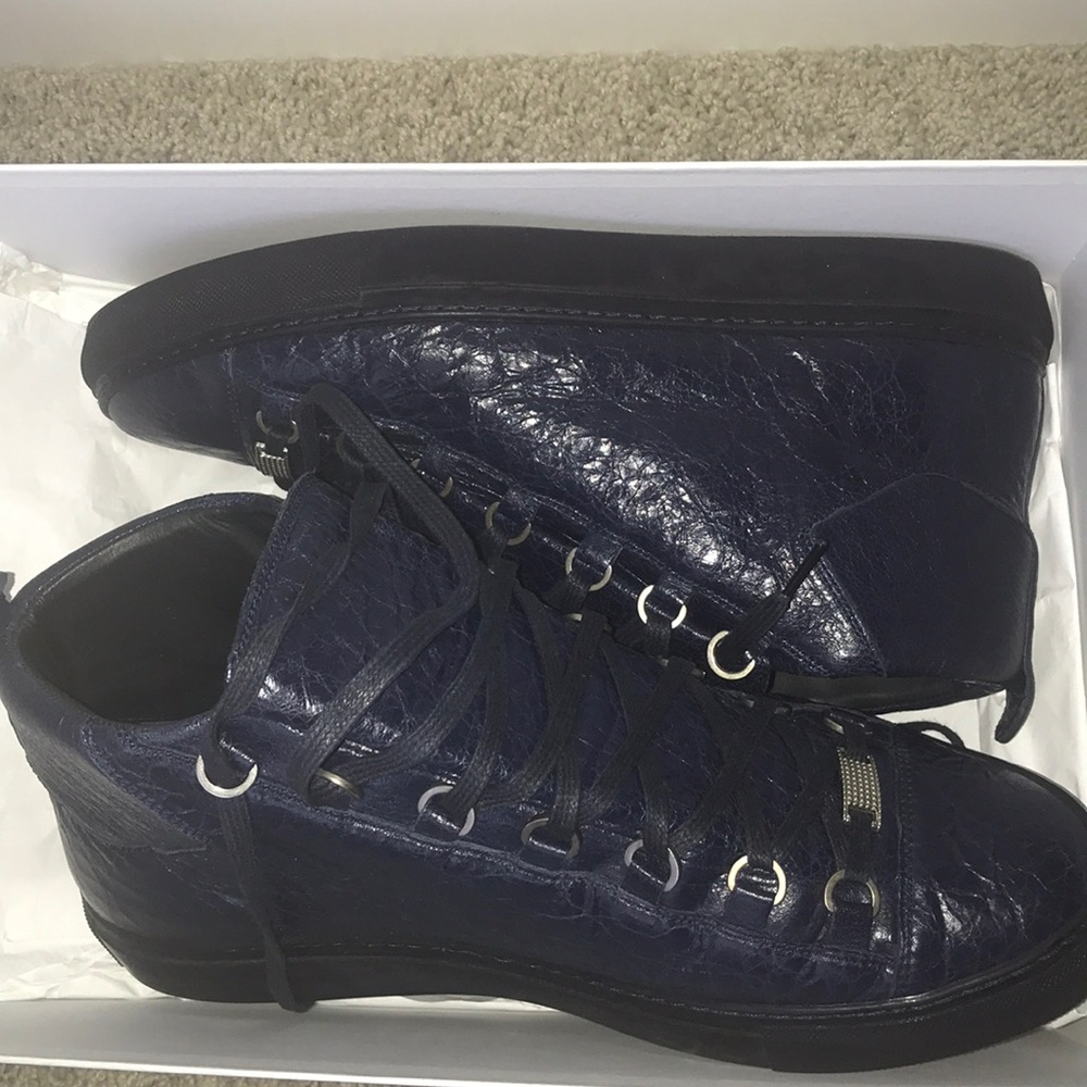 Balenciaga arenas (worn)